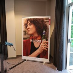 1m wide pull up banner horsham